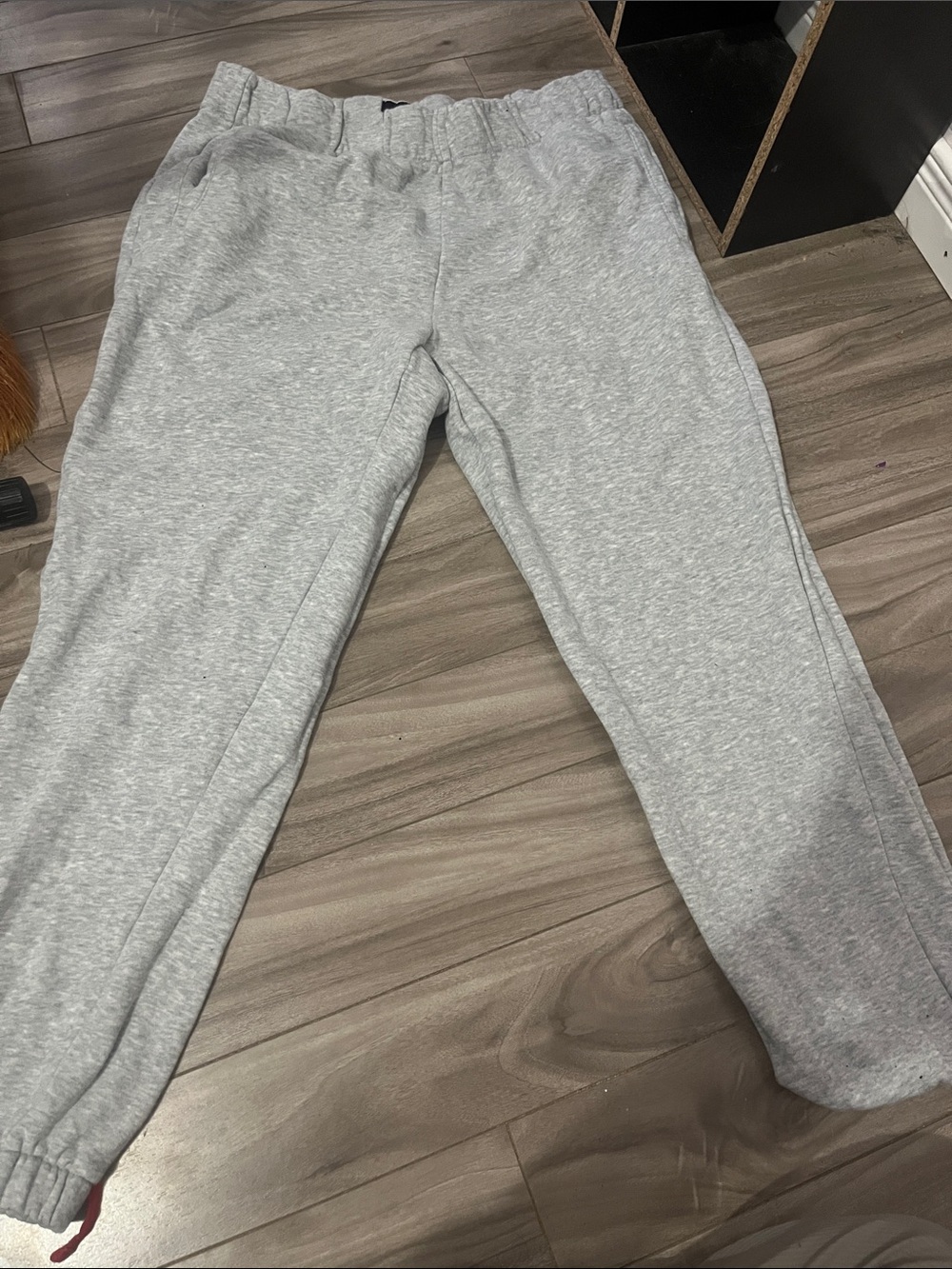 GAP Light Gray Heather Jogger Sweatpants